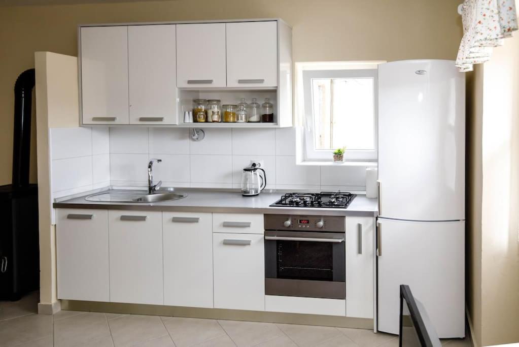 Apartment Old Town - Bambo Knin Exterior foto